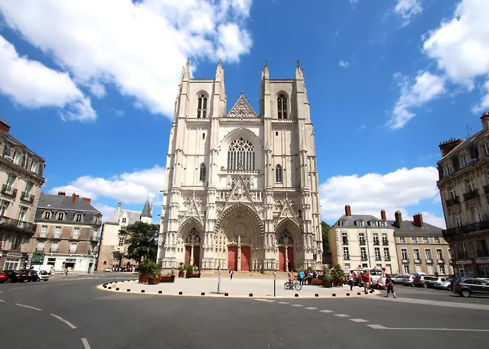 Paisible Au Coeur De * Nantes
